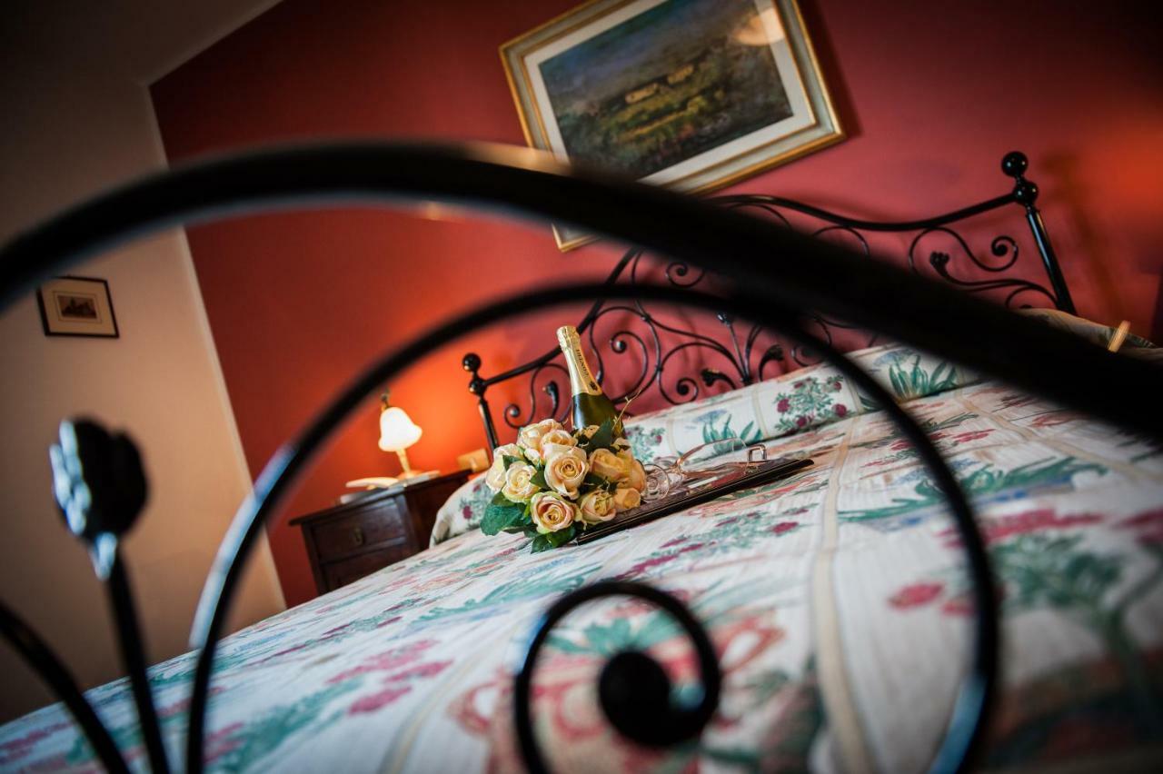 Agriturismo Wine Casale Villa Chiara ตอร์จาโน ภายนอก รูปภาพ